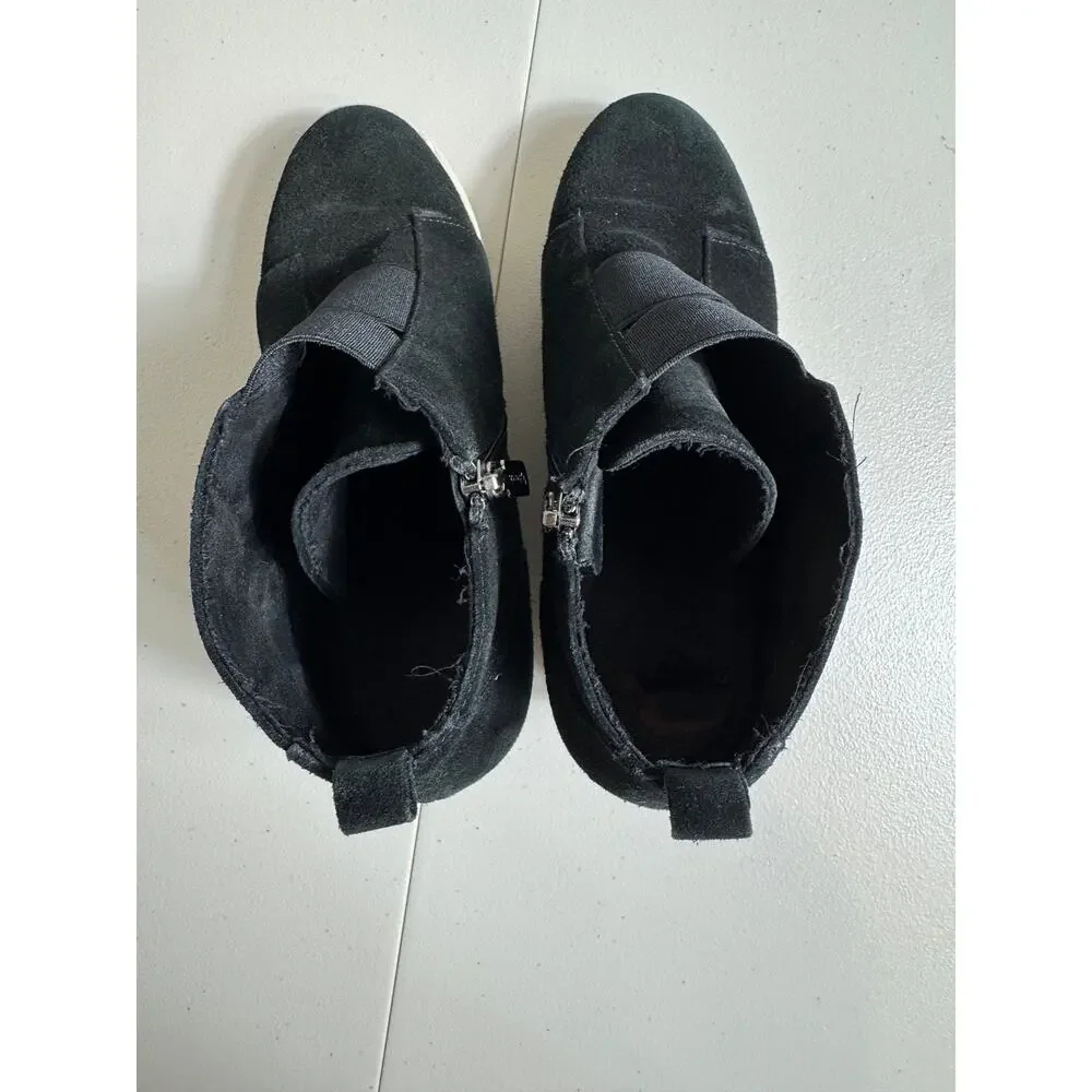 Blondo Glenda waterproof black suede wedge bootie sneaker ankle zippers sz 7.5